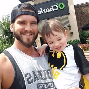 Meet your Posher, Brady